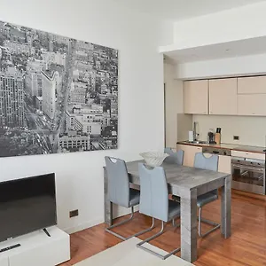 Apartamento Prestige Boutique Homes -duomo Galleria Vittorio Emanuele, Milán
